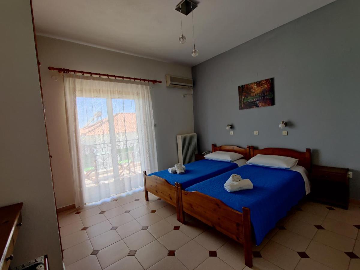 Maistreli Hotel Apartments Stoúpa Eksteriør billede